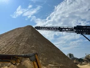 Quarry & Aggregates Carryback Issues on Conveyors